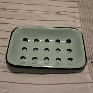 Vintage Porcelain Draining Soap Dish